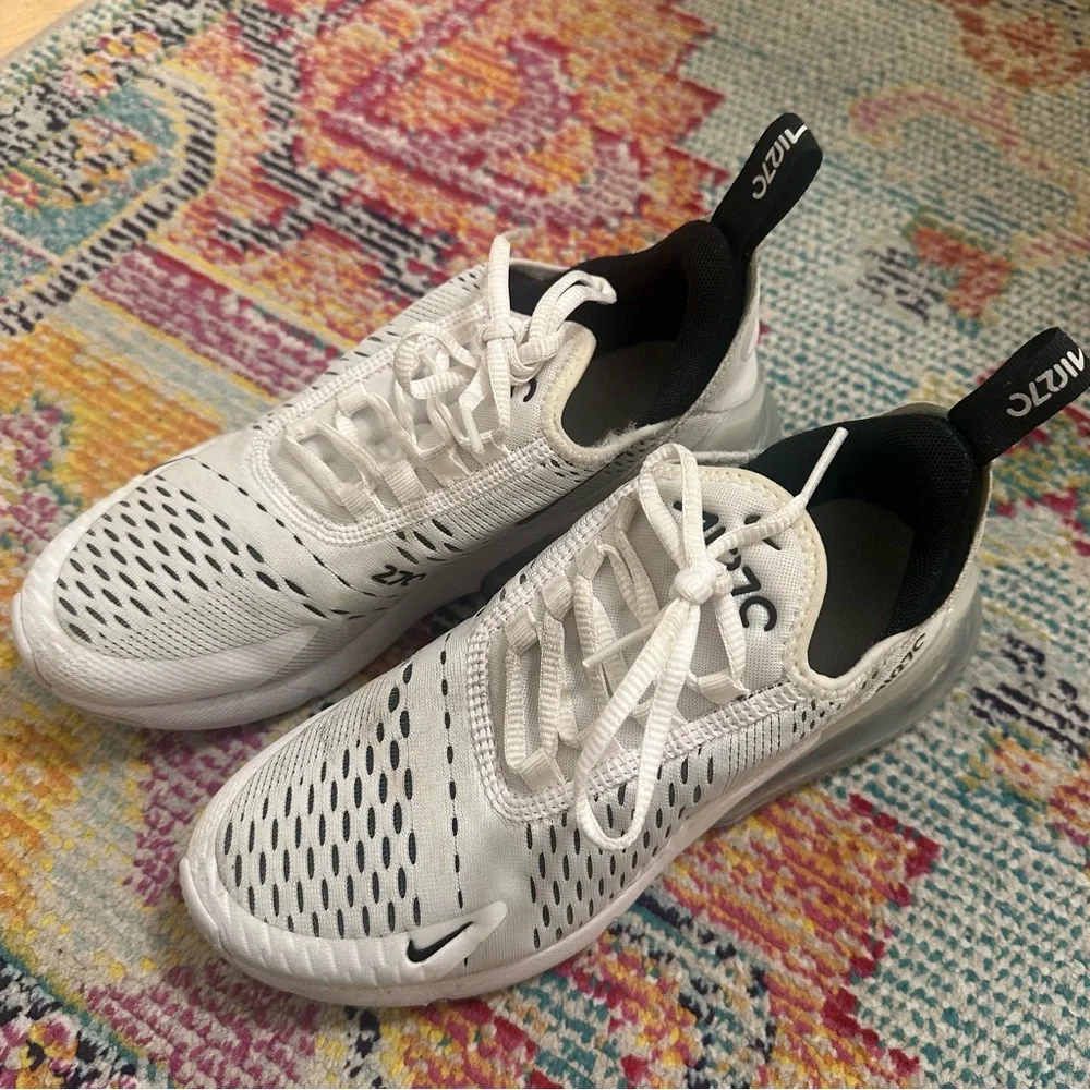 Nike Air Max 270